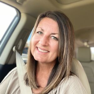 Meet your Posher, Cindy